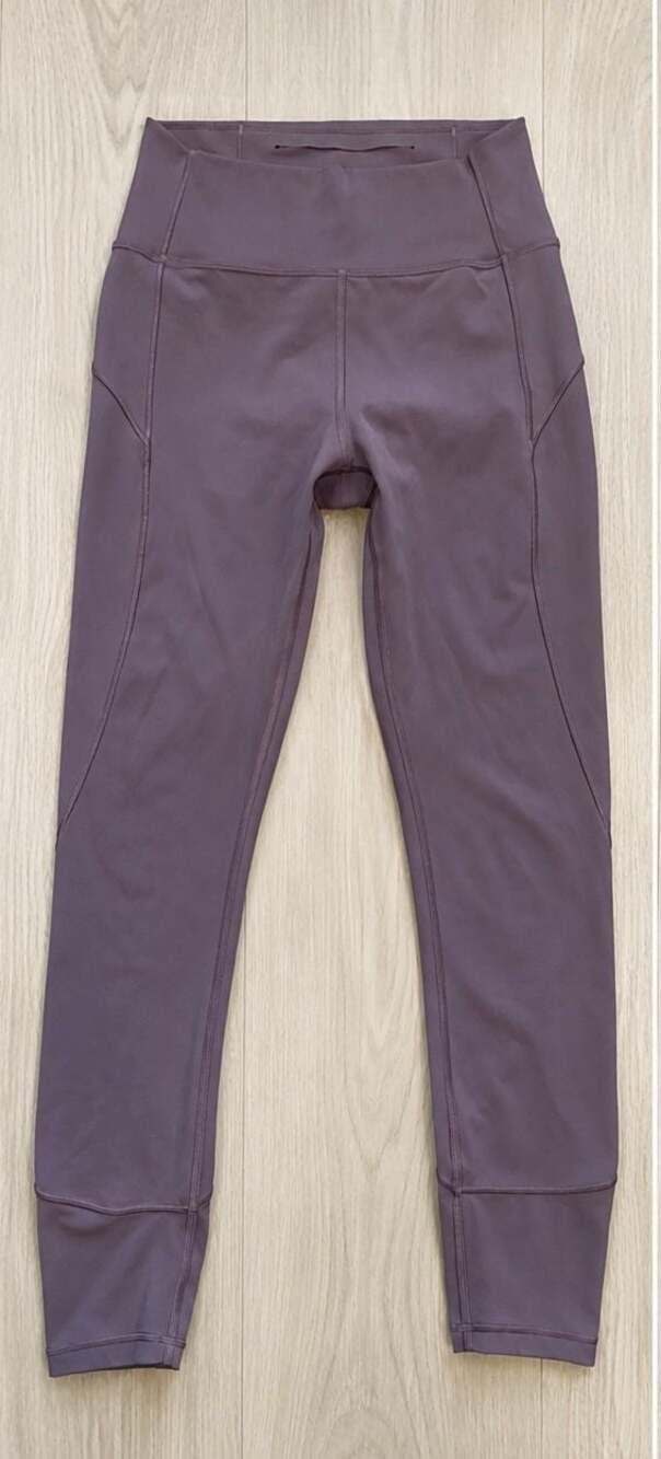 Lululemon Speed Up High-Rise Tight 28" in Arctic Plum sz 6